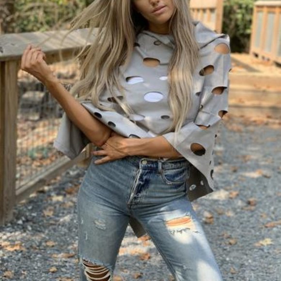 Laser Cut Poncho - Picture 2 of 2